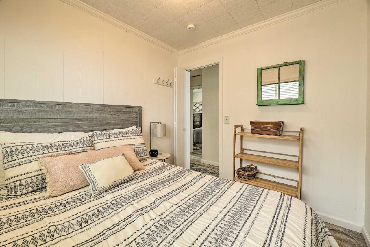 Lakefront Cottage Near Wineries And State Parks! เมียรส์ ภายนอก รูปภาพ